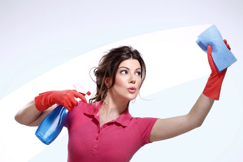 Pricing discussion for a carpet cleaning job in a busy SE16 location